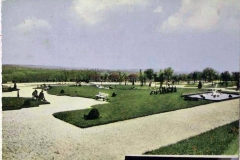 L'entrée du Parc. Carte postale 1972 JPol Masina